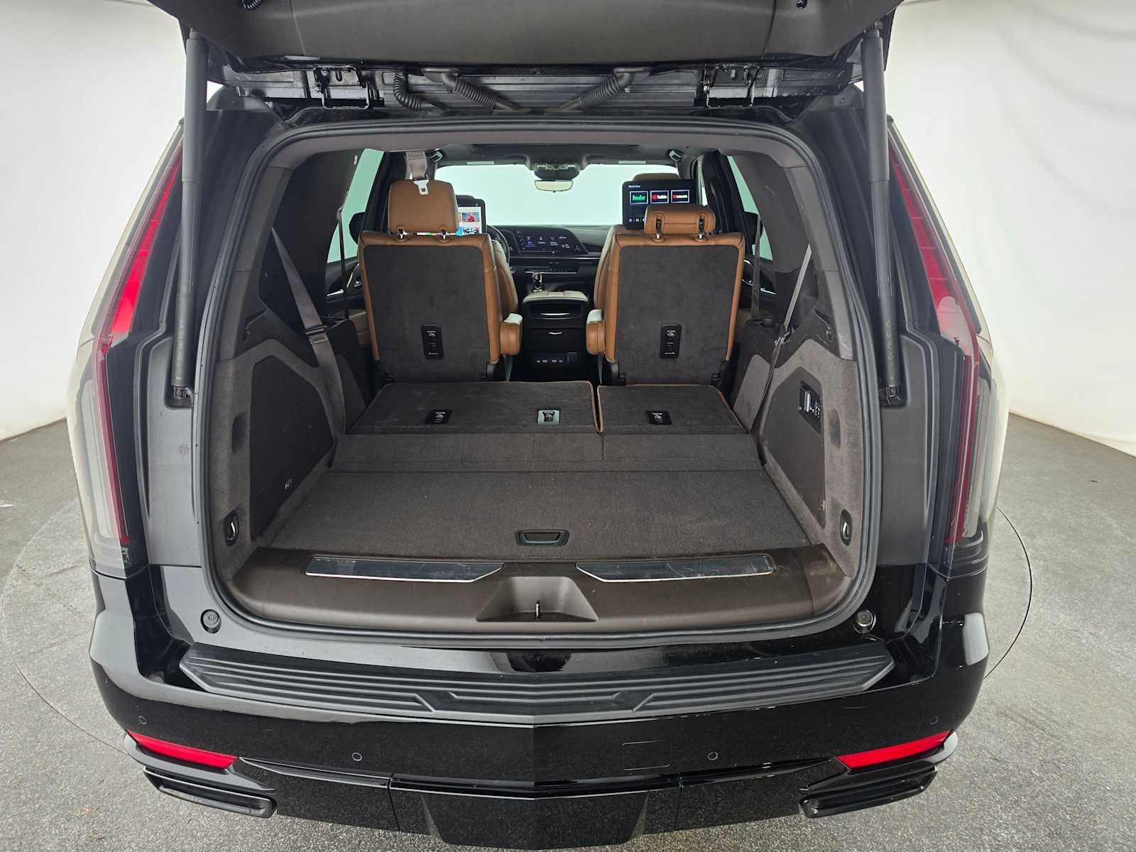 2023 Cadillac Escalade 4WD Sport