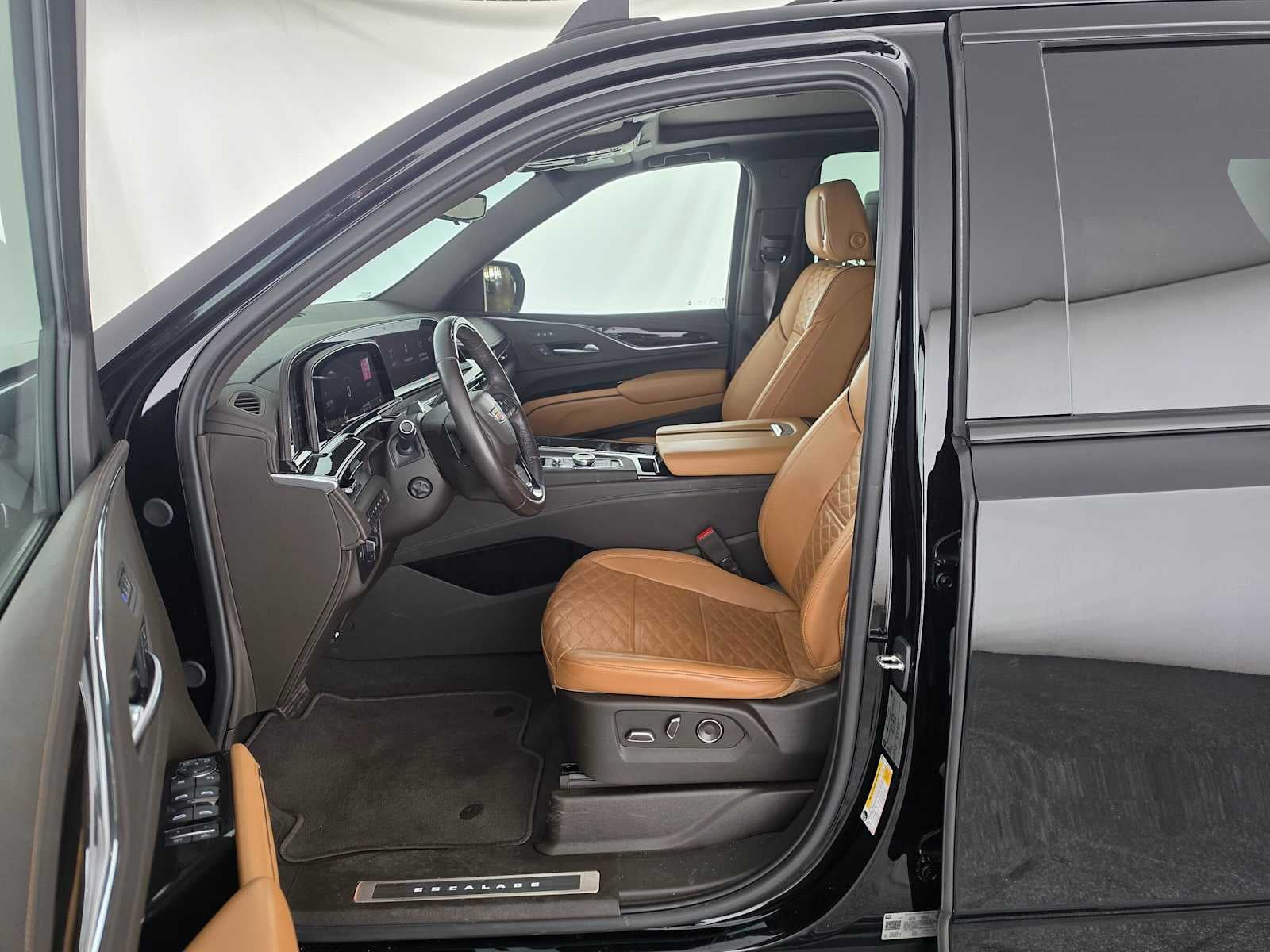 2023 Cadillac Escalade 4WD Sport