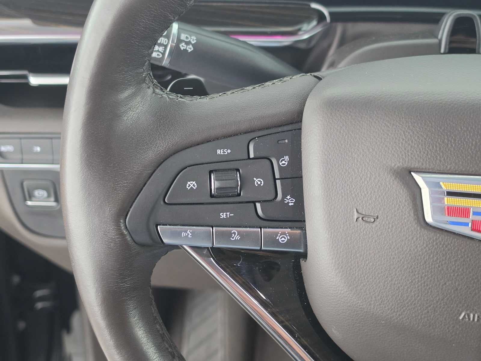 2023 Cadillac Escalade 4WD Sport