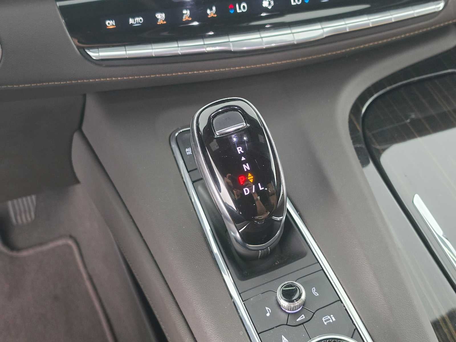 2023 Cadillac Escalade 4WD Sport