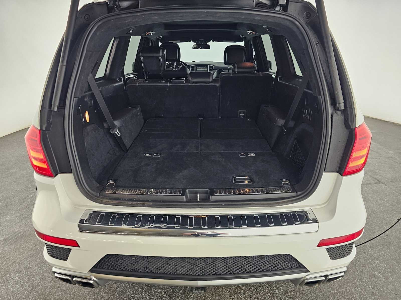 2015 Mercedes-Benz GL 63 AMG® GL 63 AMG®