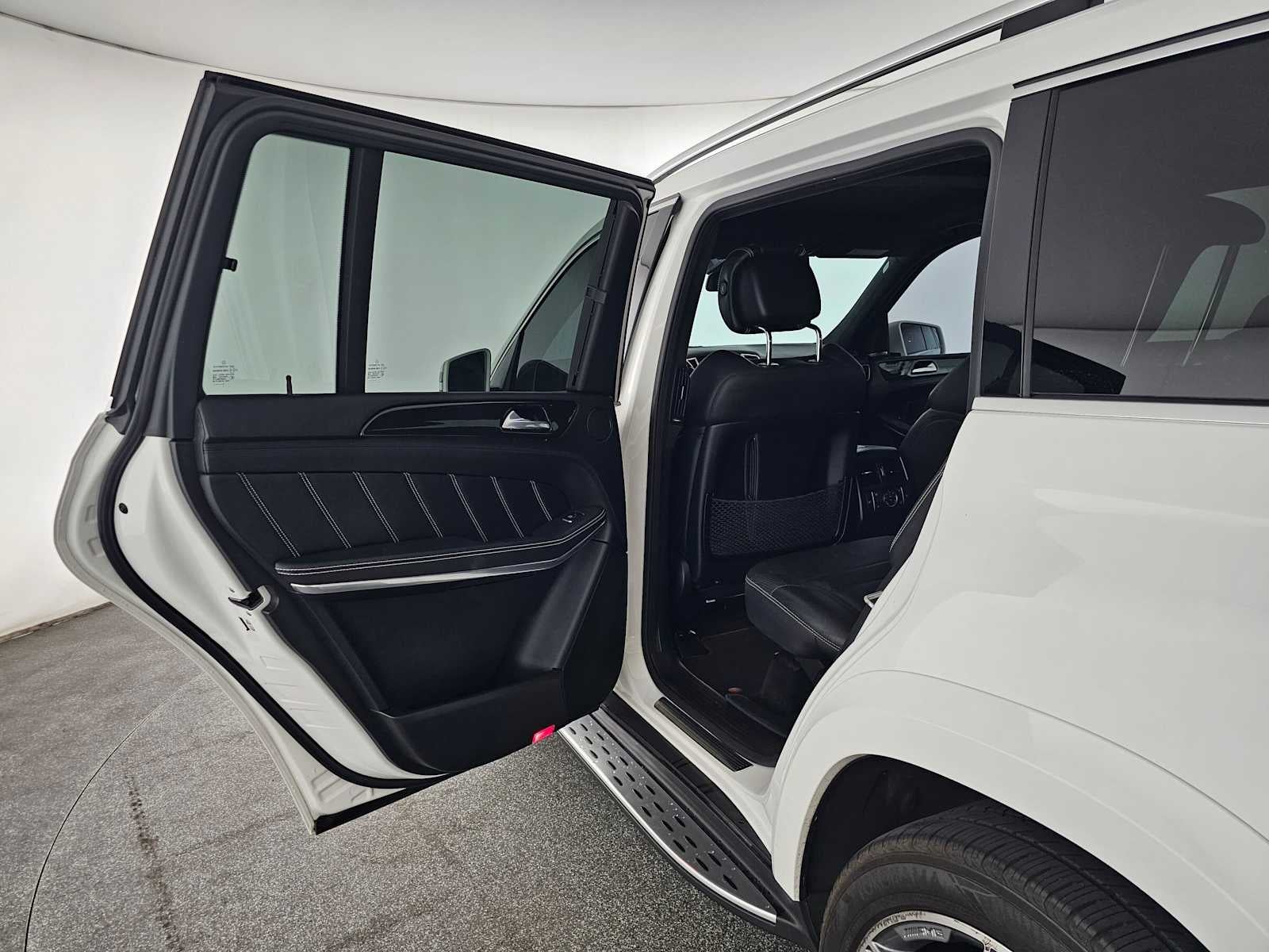 2015 Mercedes-Benz GL 63 AMG® GL 63 AMG®