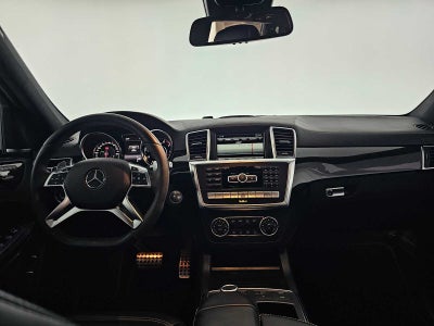 2015 Mercedes-Benz GL 63 AMG® GL 63 AMG®