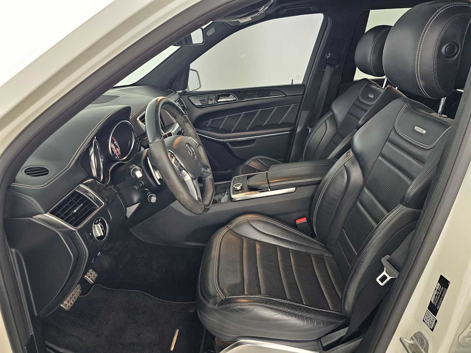 2015 Mercedes-Benz GL 63 AMG® GL 63 AMG®