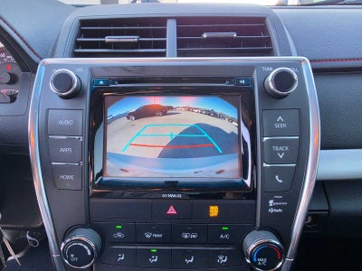 2016 Toyota Camry SE