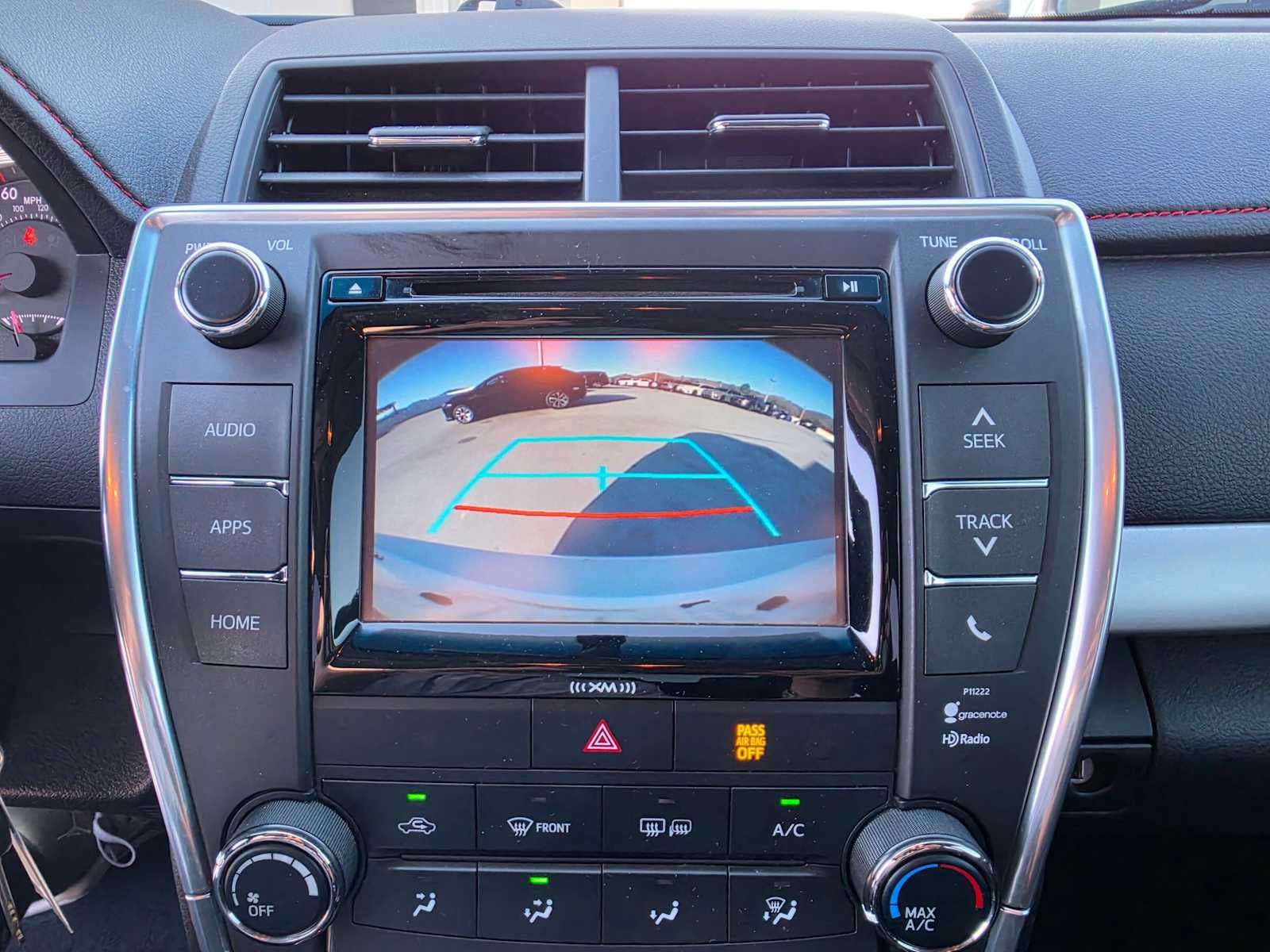 2016 Toyota Camry SE