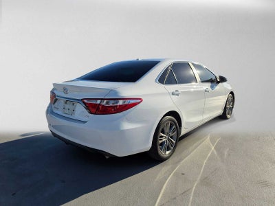 2016 Toyota Camry SE