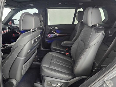 2024 BMW X7 M60i