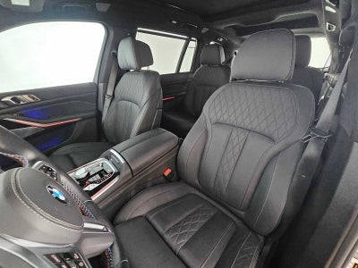 2024 BMW X7 M60i