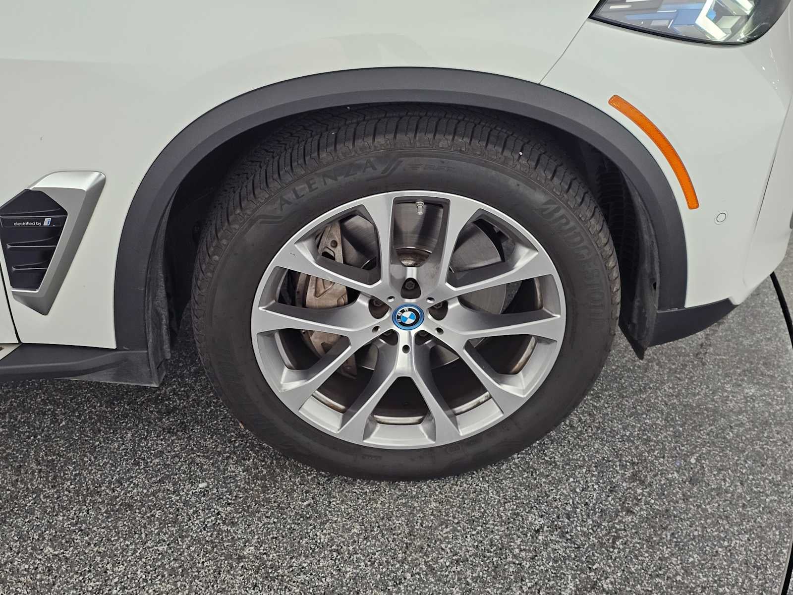 2024 BMW X5 xDrive50e