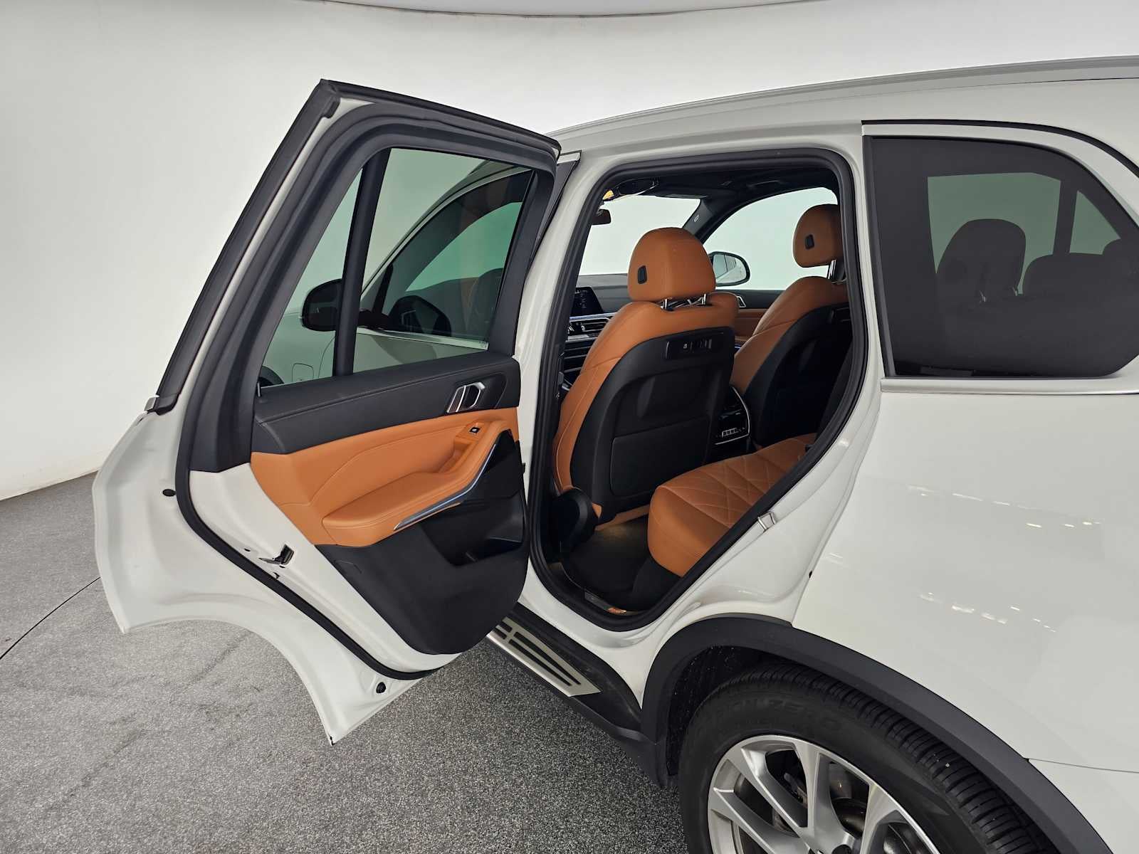 2023 BMW X5 xDrive45e