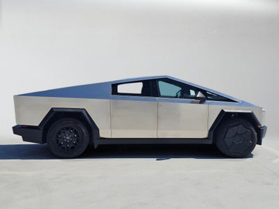 2026 Tesla CYBERTRUCK LONG RANGE