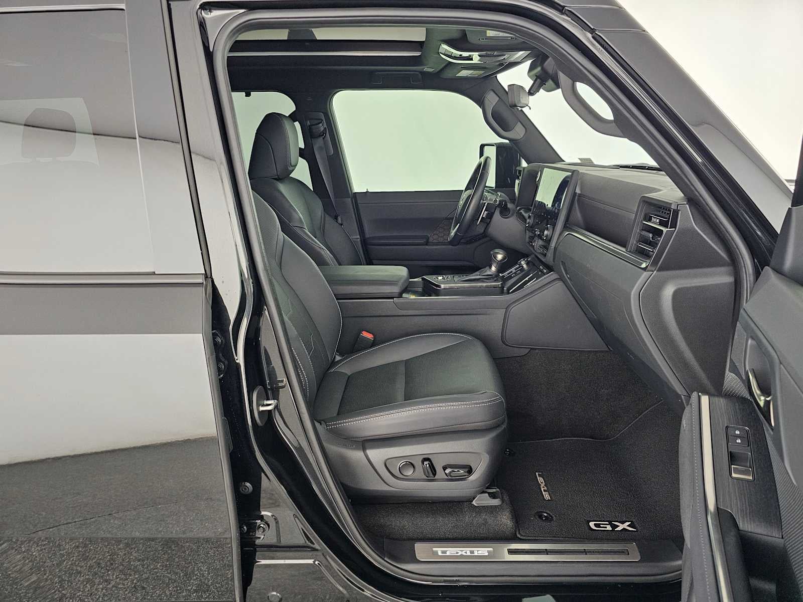 2024 Lexus GX 550 Luxury+