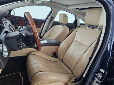 2019 Jaguar XJ XJ R-Sport