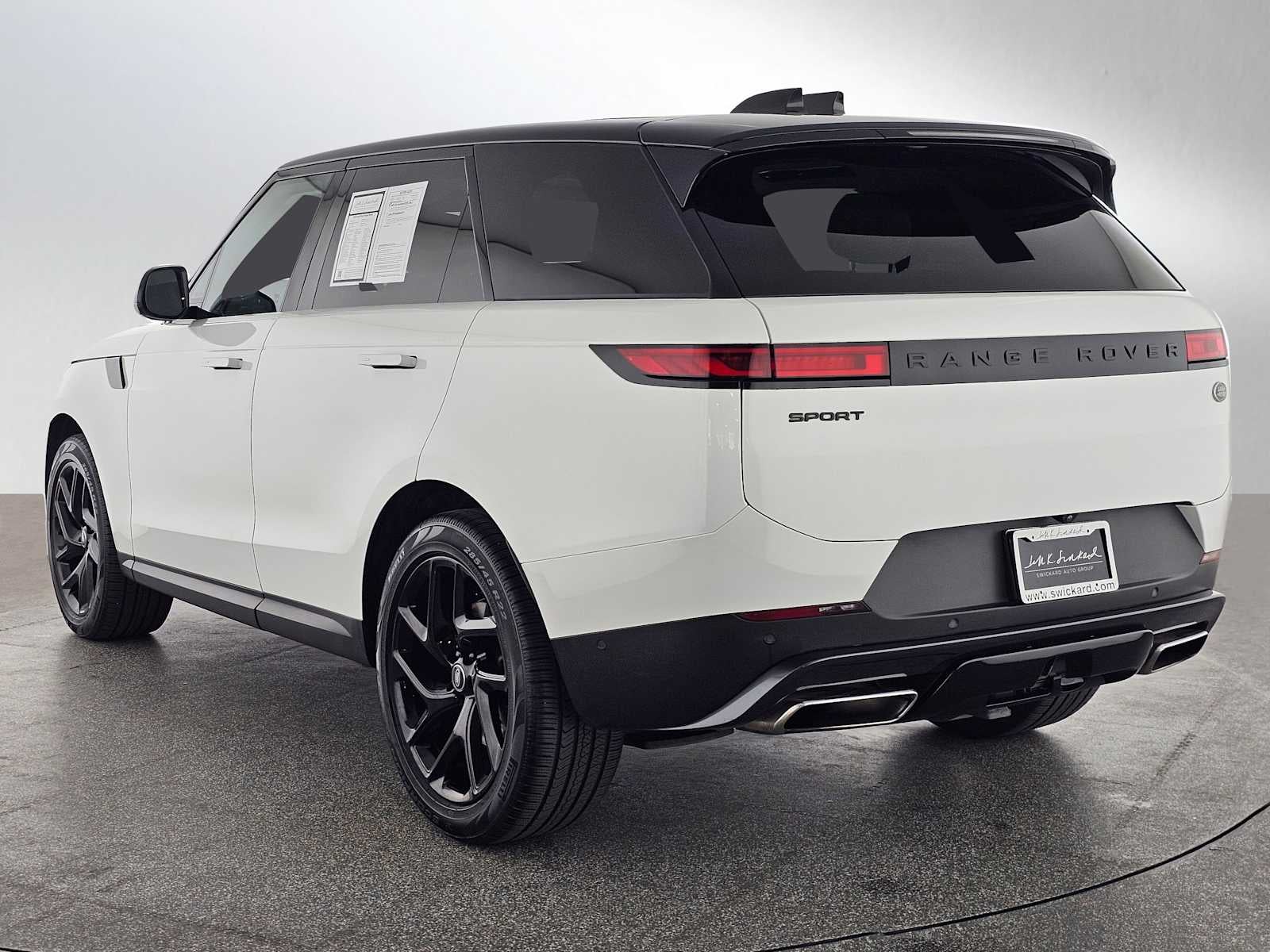 2023 Land Rover Range Rover Sport SE