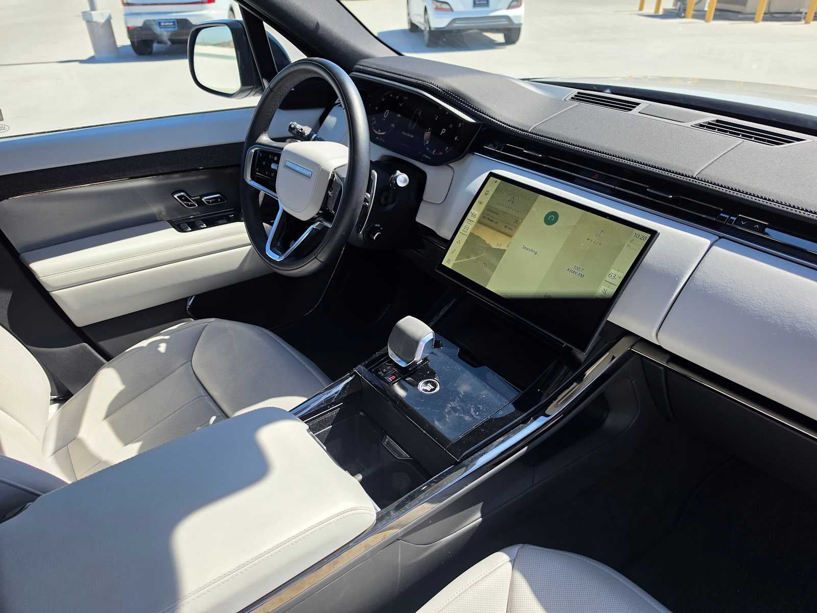2024 Land Rover Range Rover Sport SE