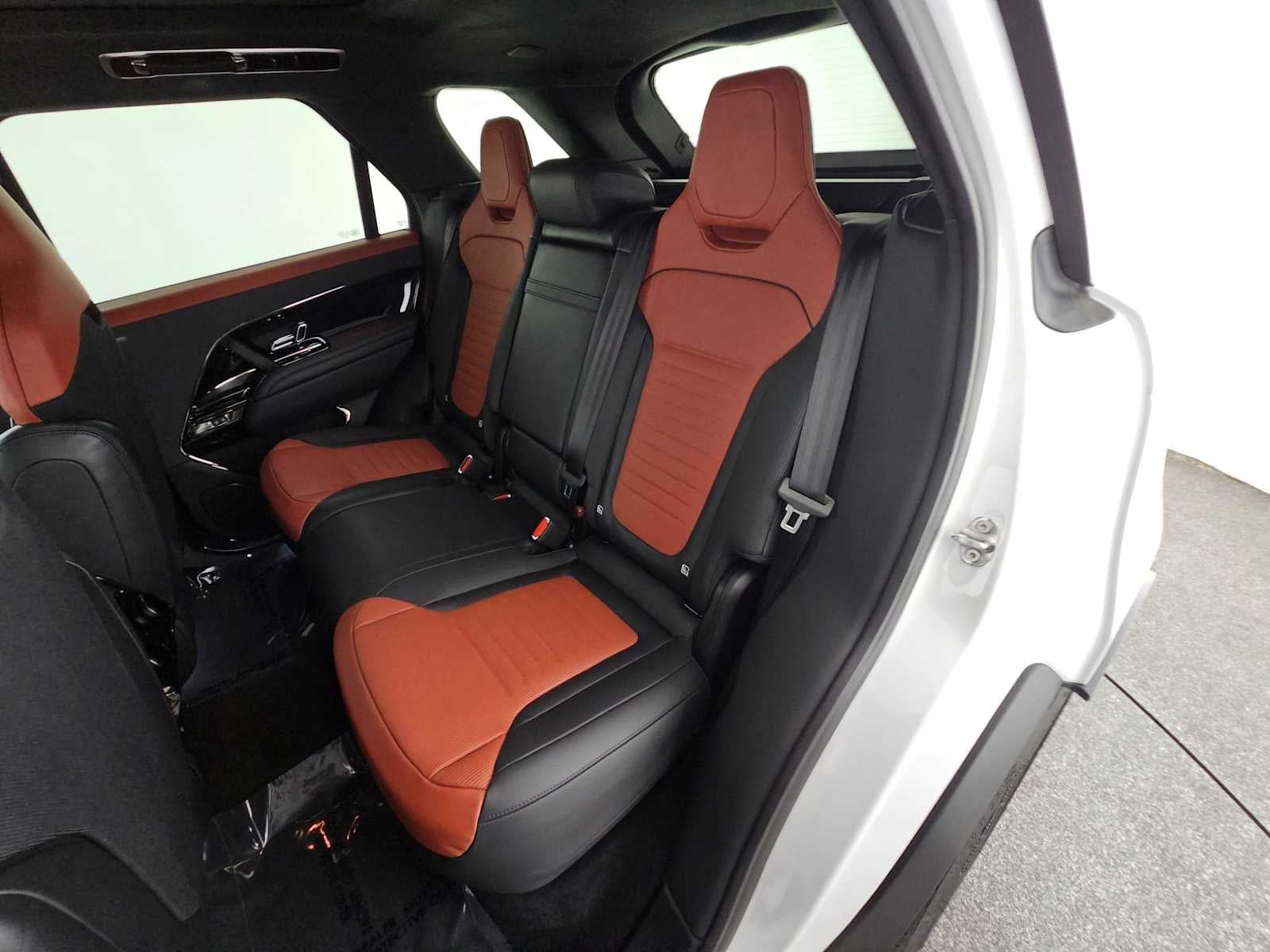 2026 Land Rover Range Rover Sport SV