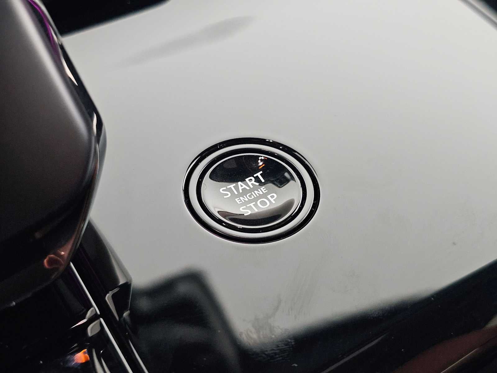 2026 Land Rover Range Rover Sport SV