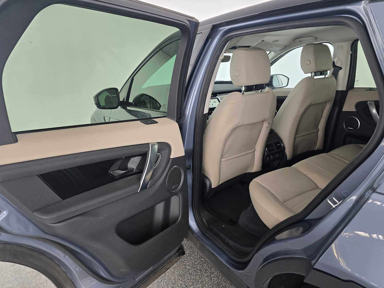 2023 Land Rover Discovery Sport S