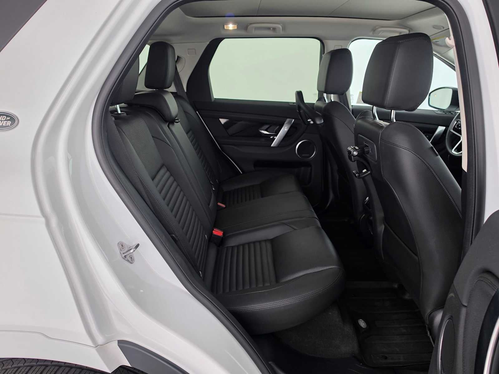 2025 Land Rover Discovery Sport S