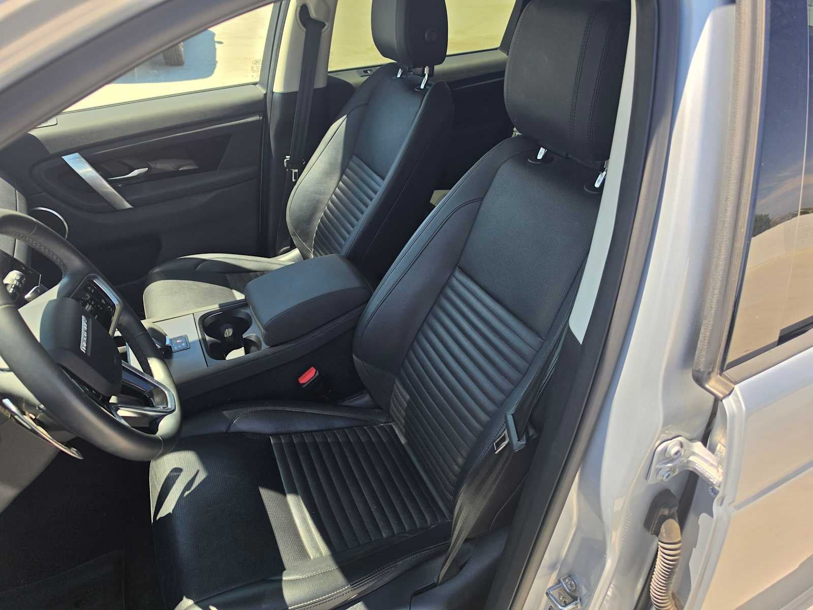 2024 Land Rover Discovery Sport Core S