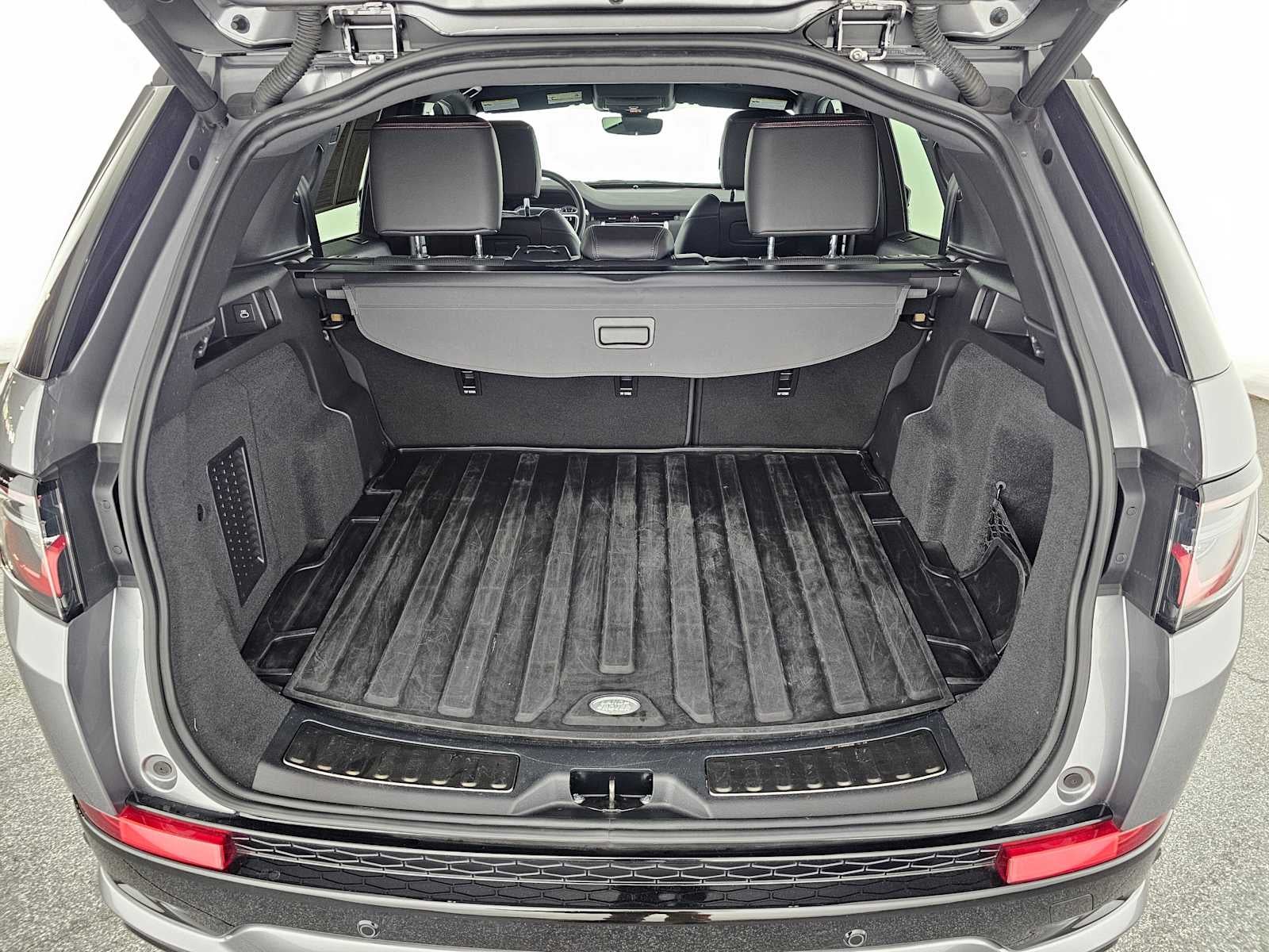 2023 Land Rover Discovery Sport SE R-Dynamic