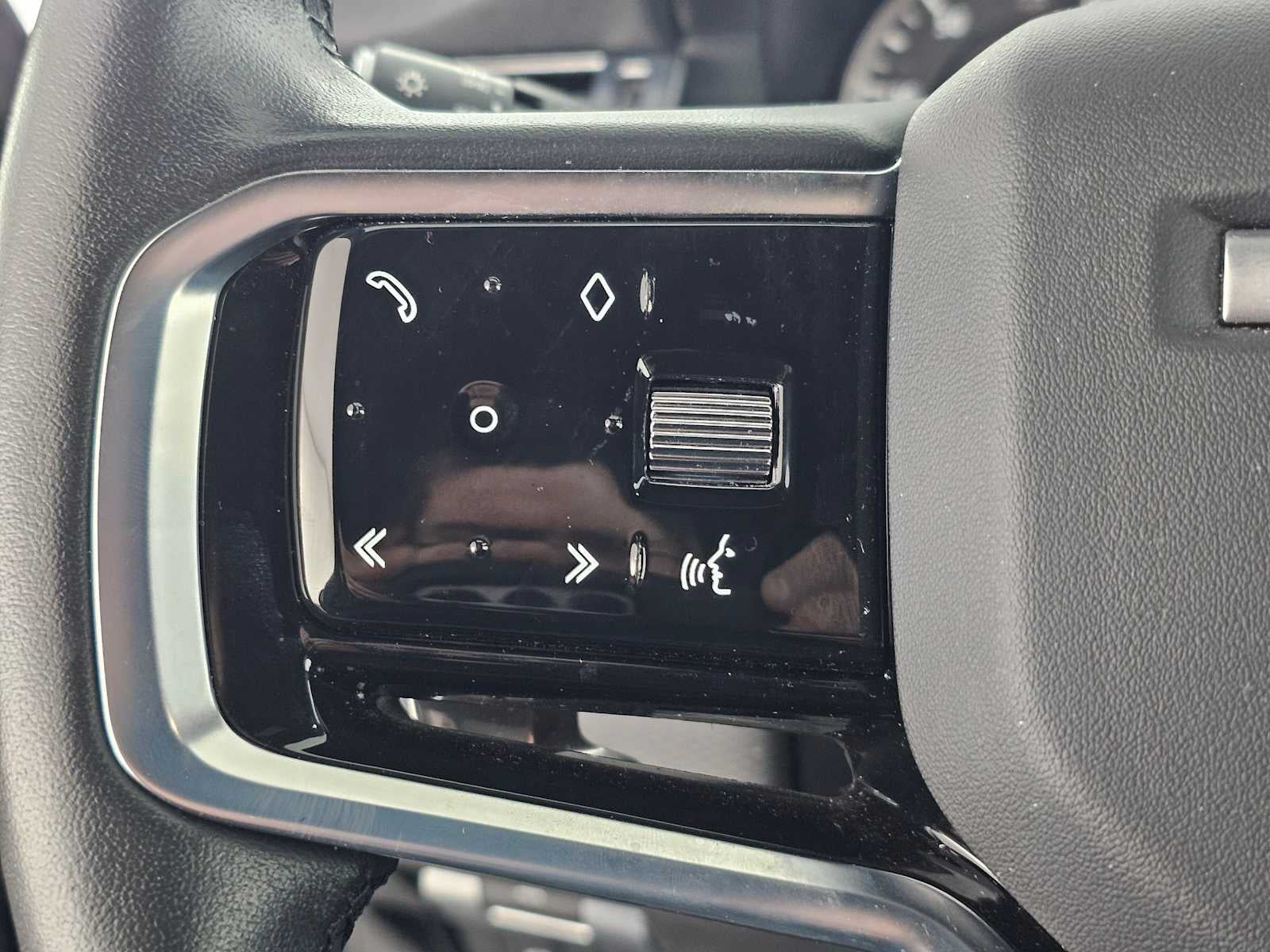 2023 Land Rover Discovery Sport SE R-Dynamic