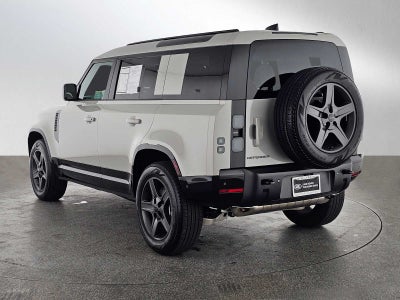 2026 Land Rover Defender X-Dynamic SE