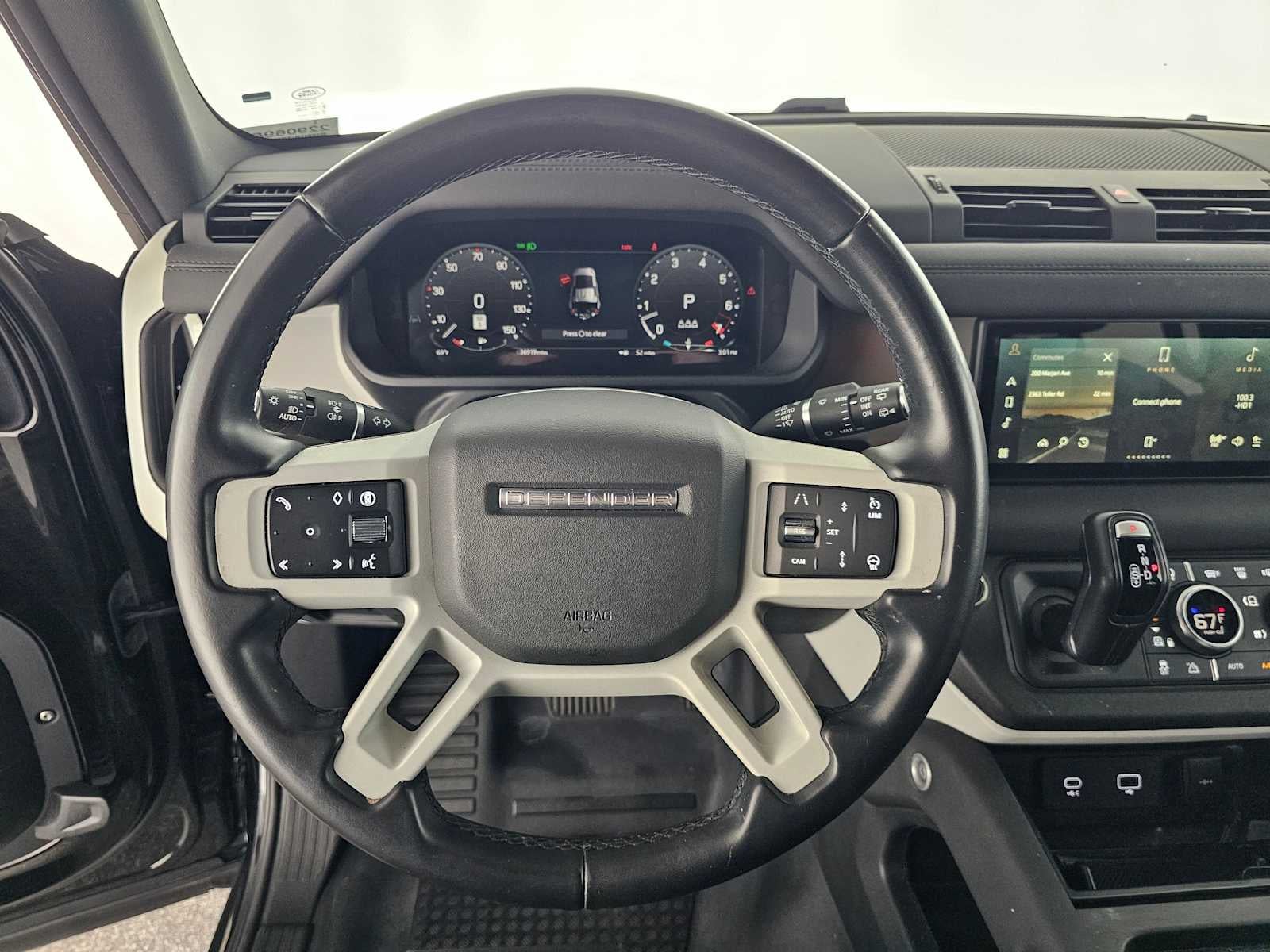 2024 Land Rover Defender X-Dynamic SE
