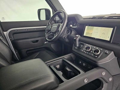 2024 Land Rover Defender X-Dynamic SE