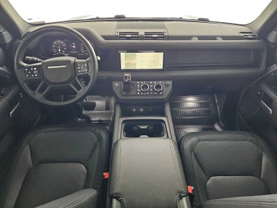 2024 Land Rover Defender X-Dynamic SE