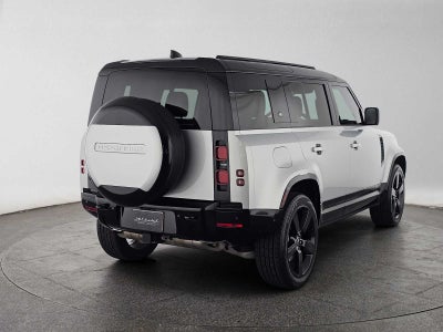 2024 Land Rover Defender X-Dynamic SE