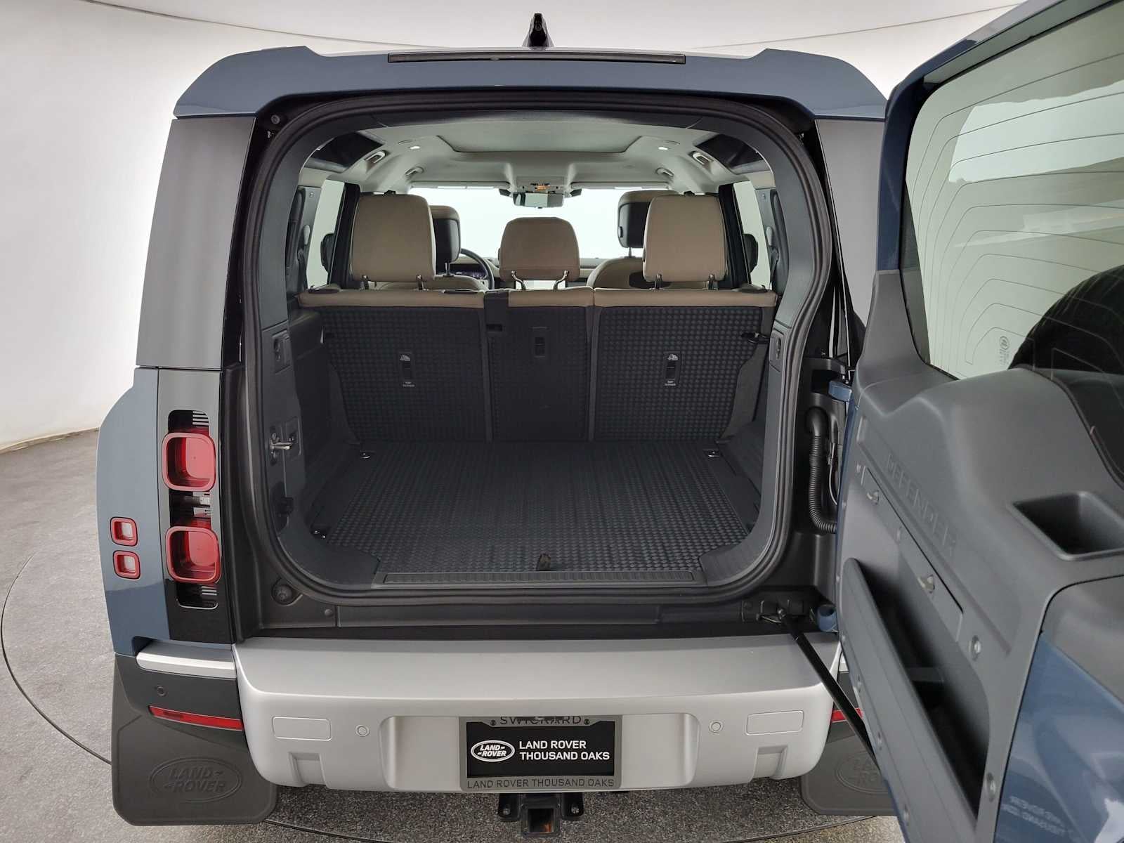 2020 Land Rover Defender HSE