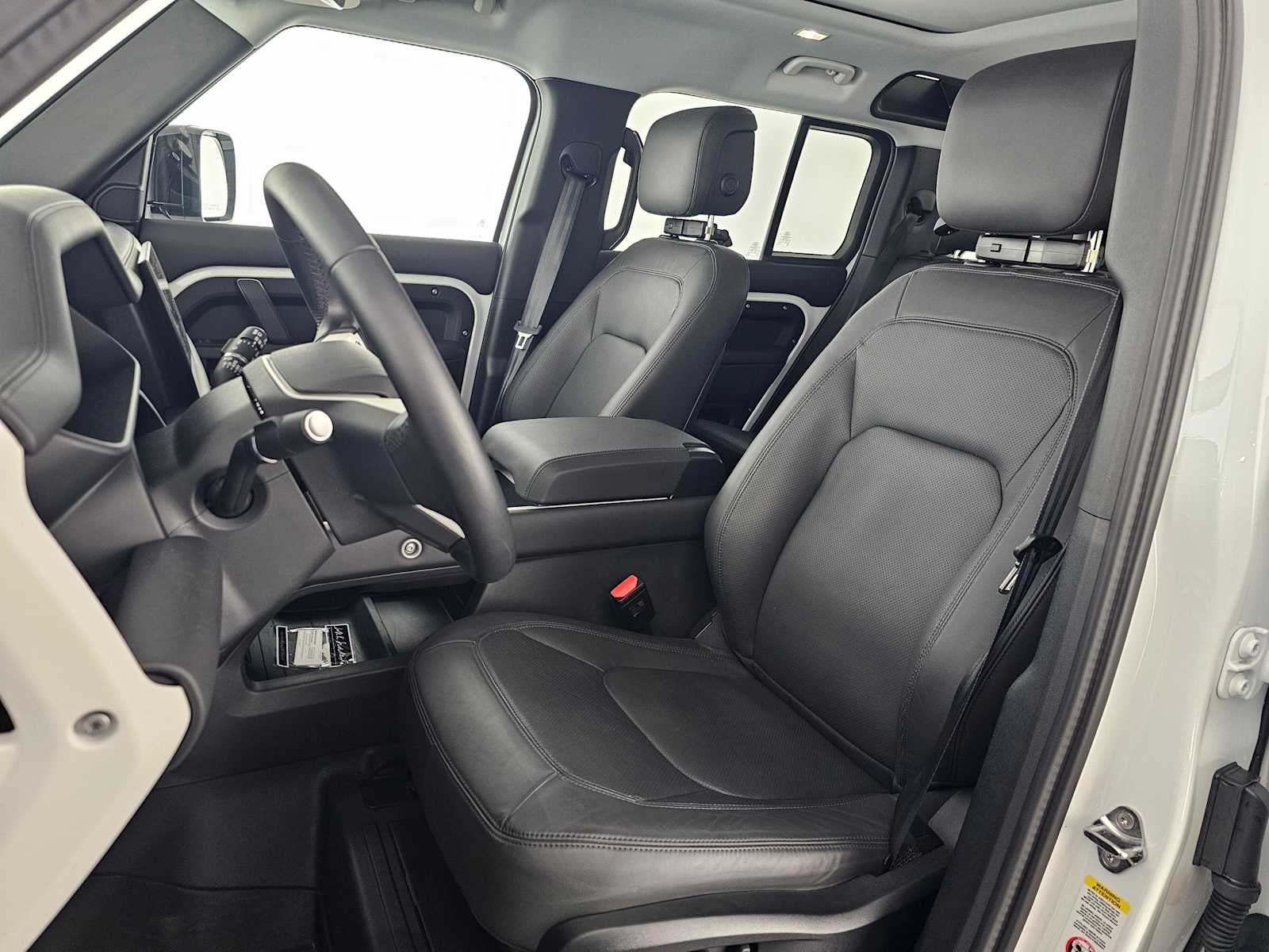 2025 Land Rover Defender S