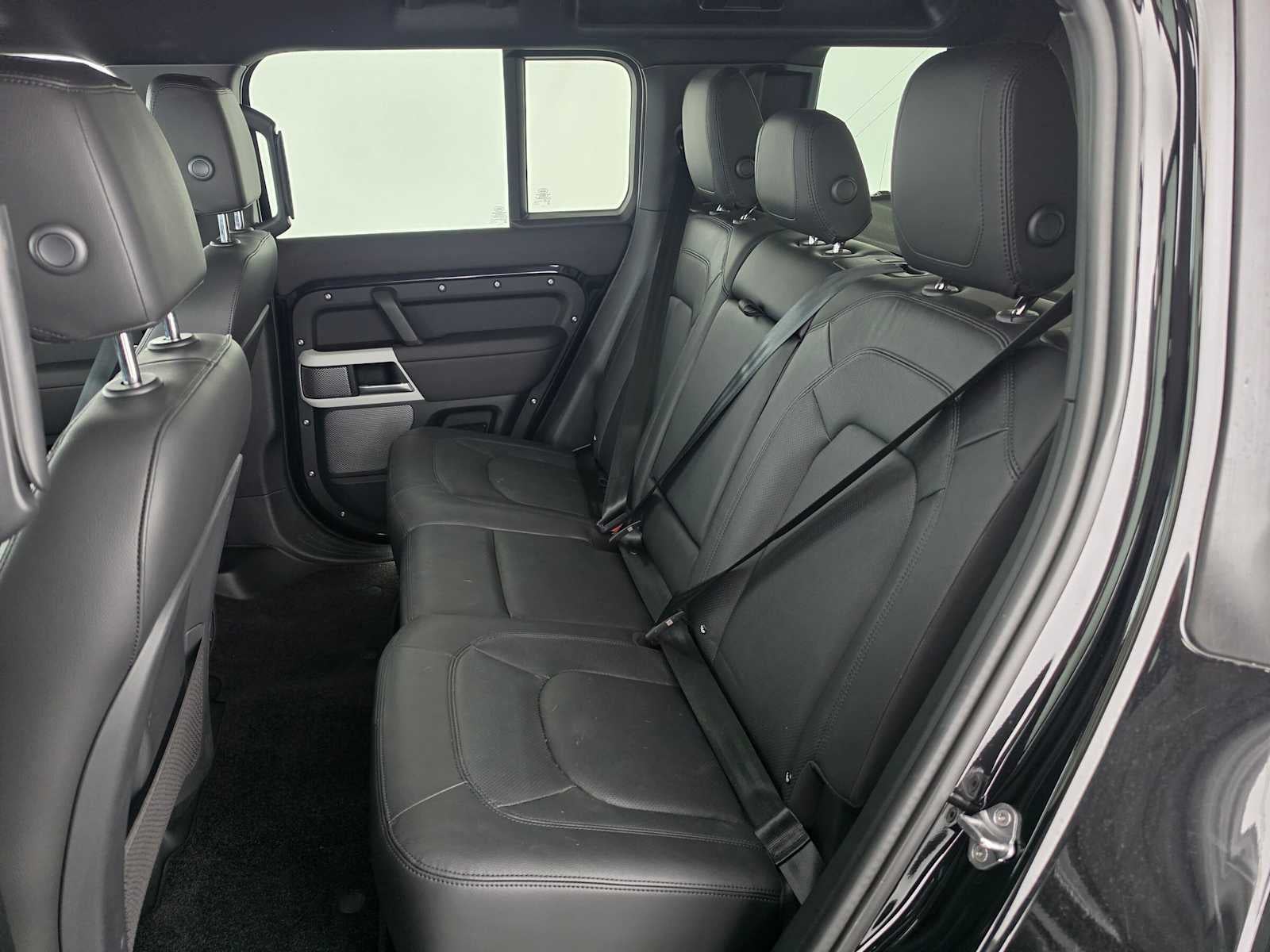 2024 Land Rover Defender S