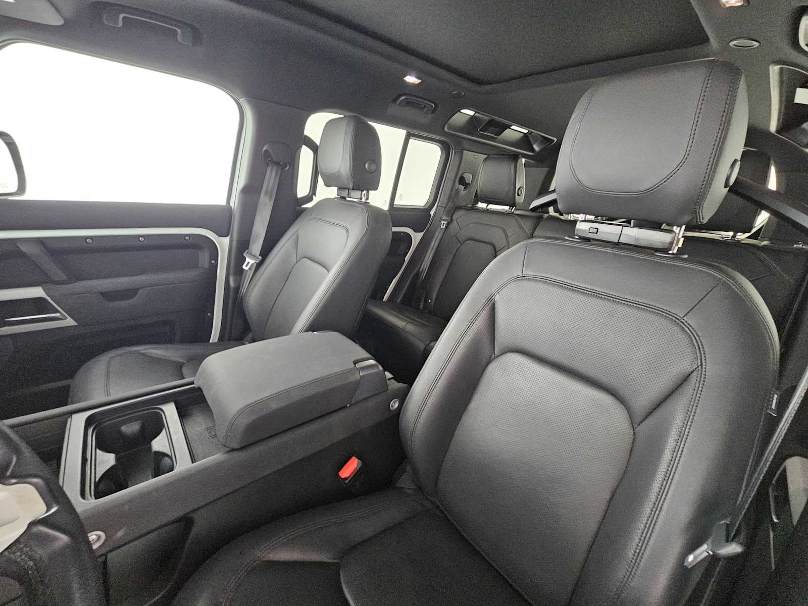 2023 Land Rover Defender S