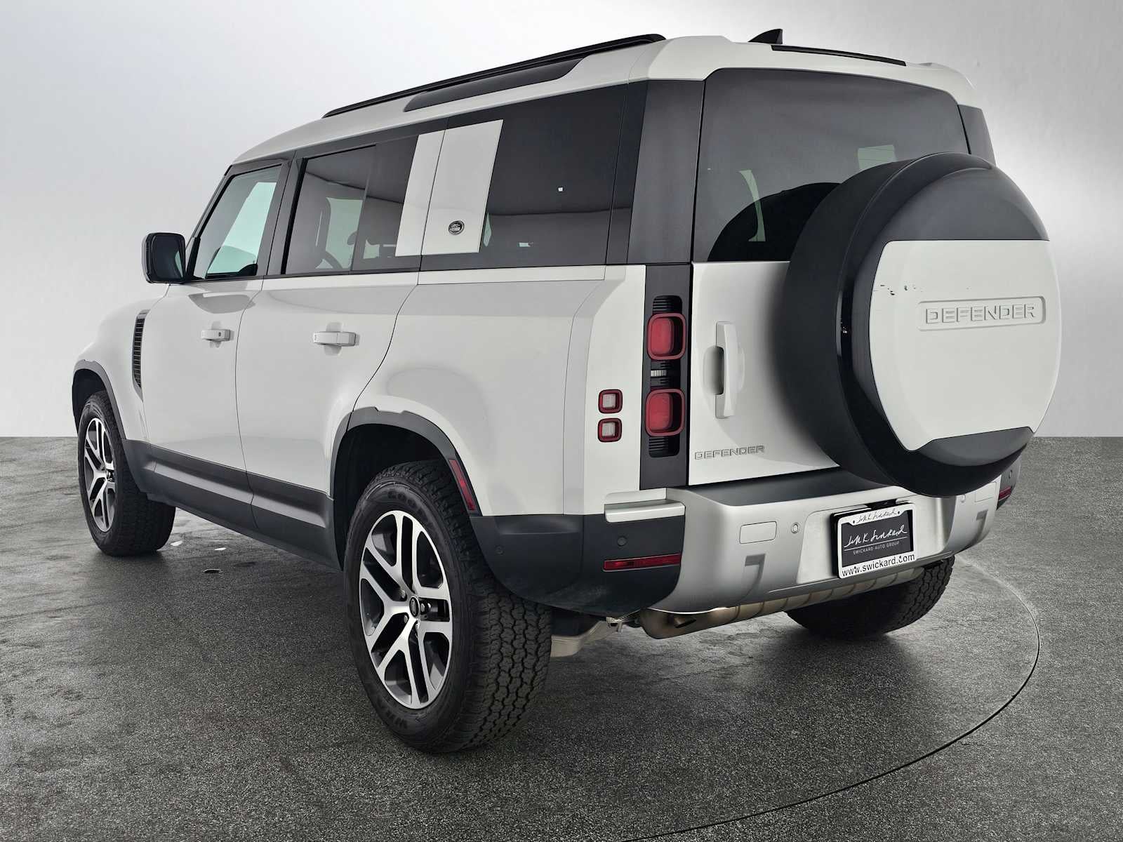 2023 Land Rover Defender S