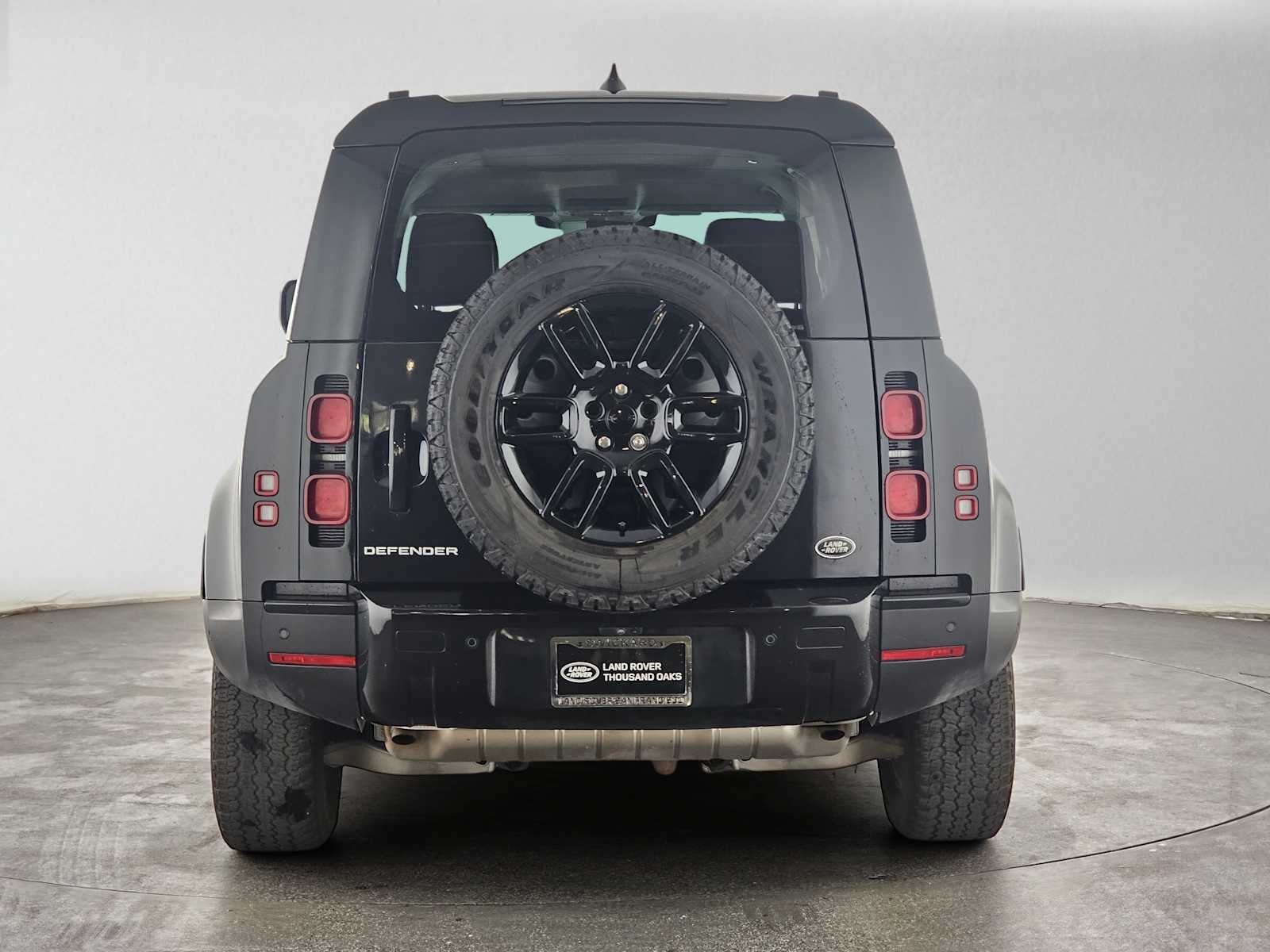 2023 Land Rover Defender S