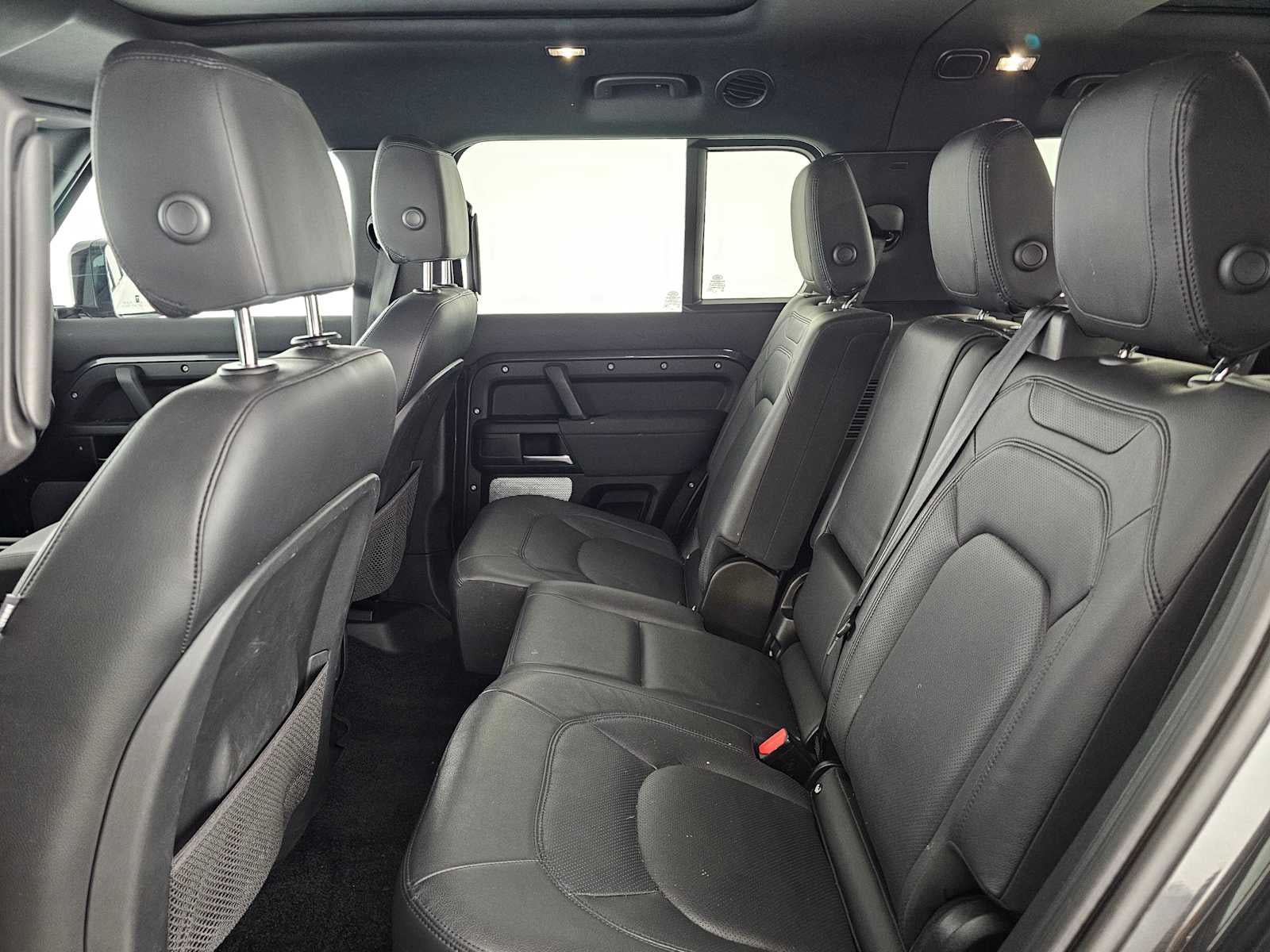 2023 Land Rover Defender S