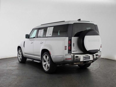 2023 Land Rover Defender First Edition