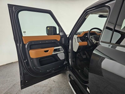 2023 Land Rover Defender First Edition