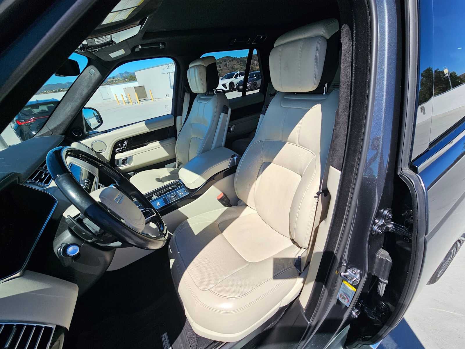 2020 Land Rover Range Rover P525 HSE