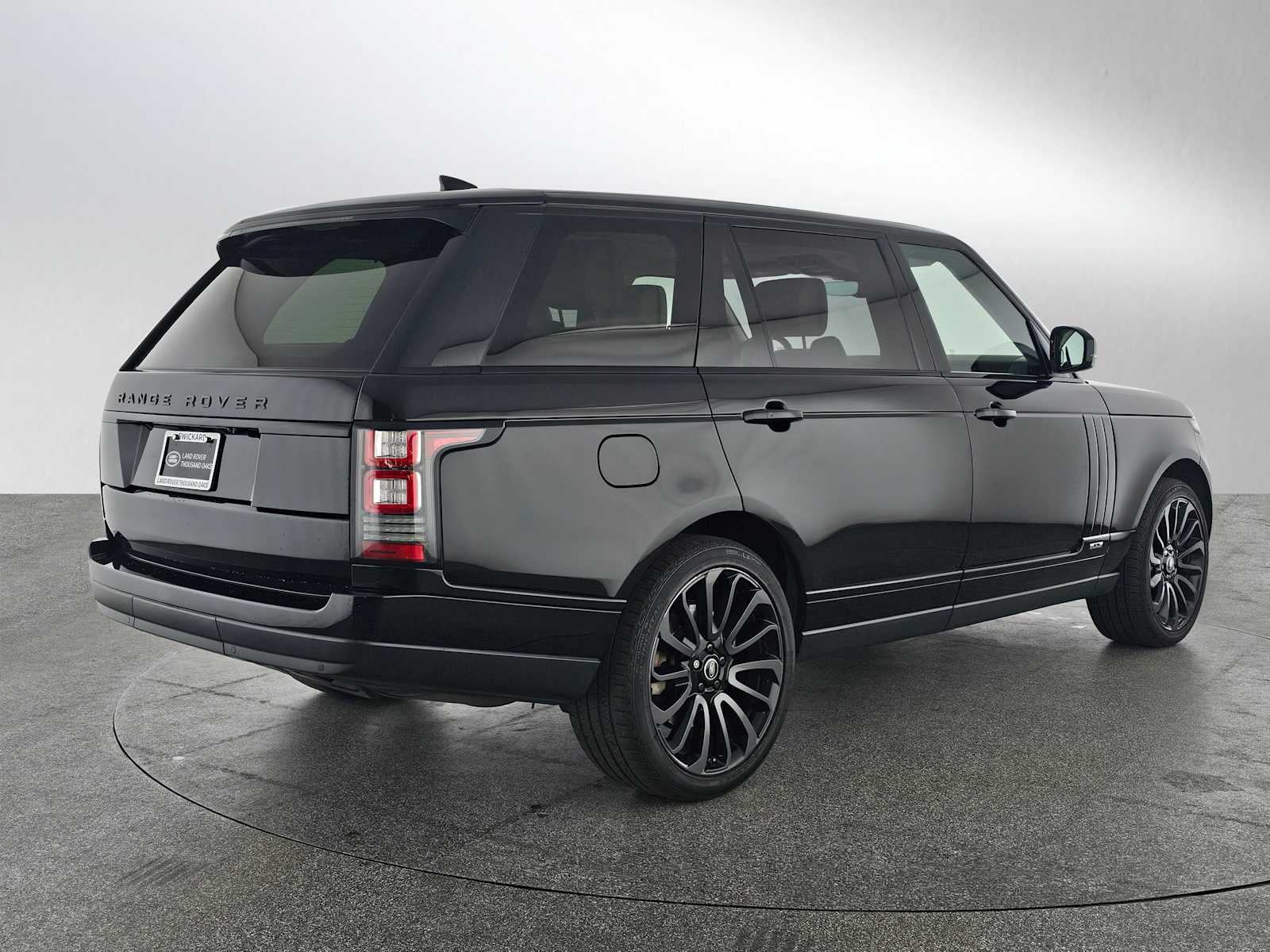 2017 Land Rover Range Rover V8 Supercharged LWB