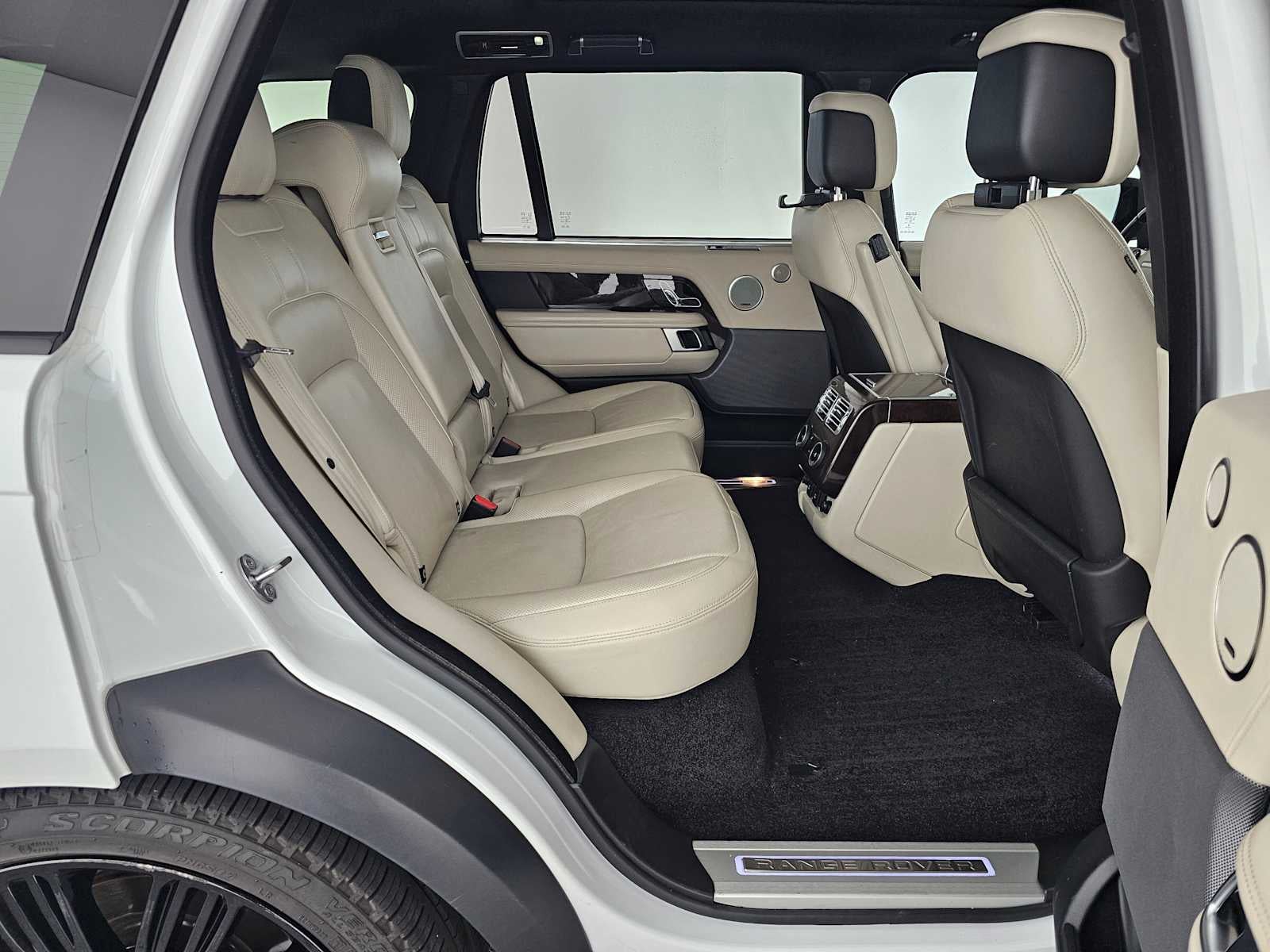 2020 Land Rover Range Rover LWB