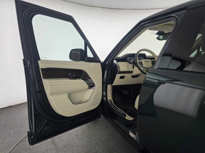 2023 Land Rover Range Rover SE
