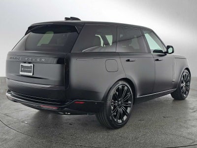 2026 Land Rover Range Rover SE