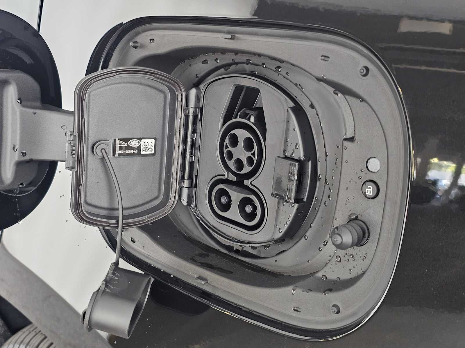 2026 Land Rover Range Rover SE