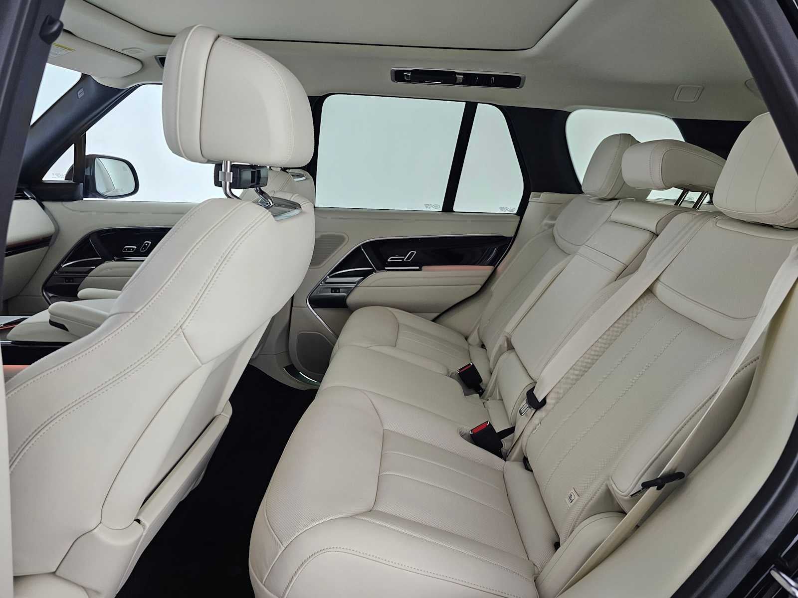 2026 Land Rover Range Rover SE