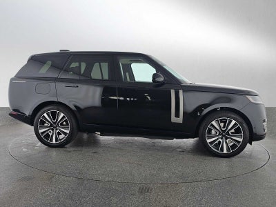 2026 Land Rover Range Rover SE