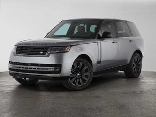 2025 Land Rover Range Rover SE